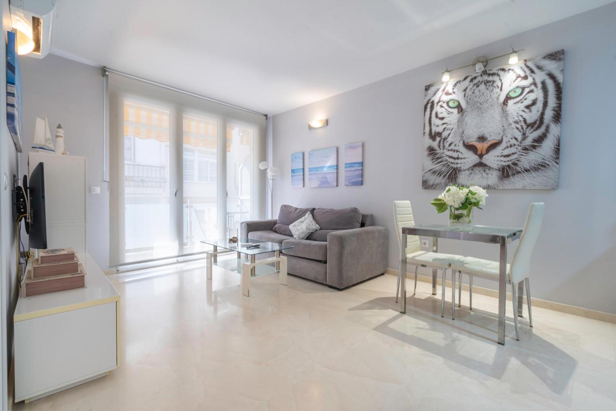 Apartamentos Castillo Fuengirola Zewnętrze zdjęcie